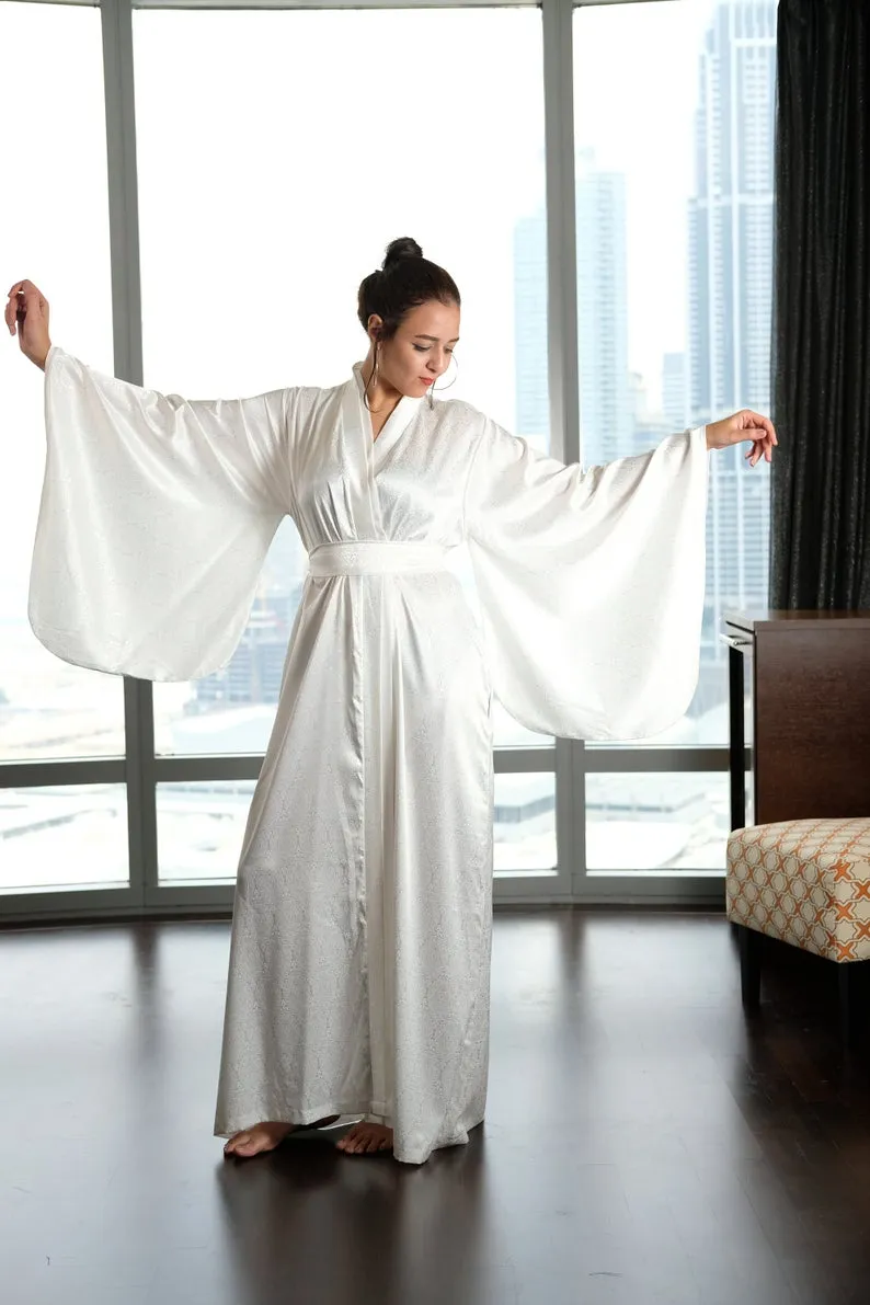 Aurora kimono robe