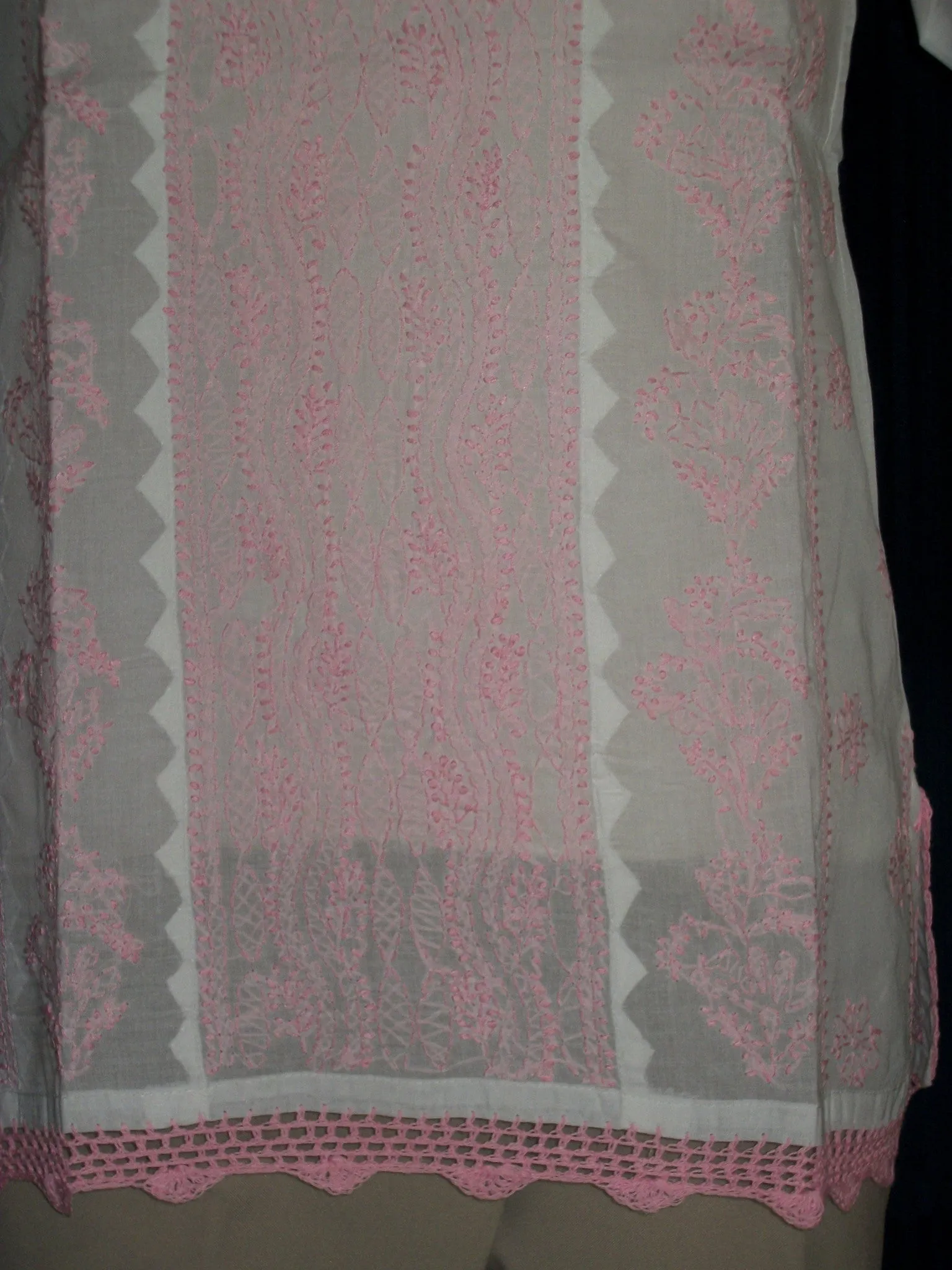 Blouse 054 Cotton White Pink Hand Embroidered Tunic Top Kurti Size Medium