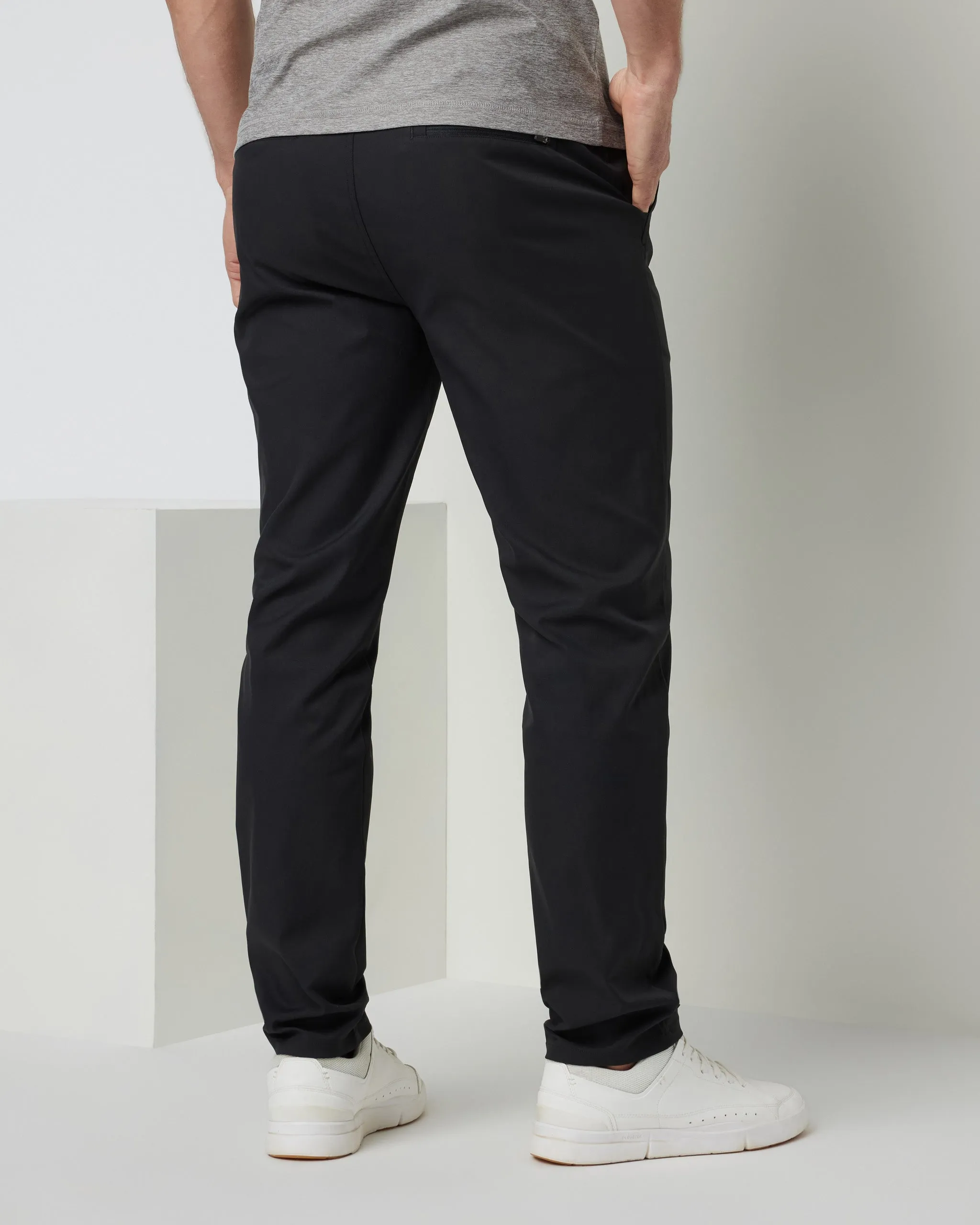 Cascade Tech Chino Pant Black