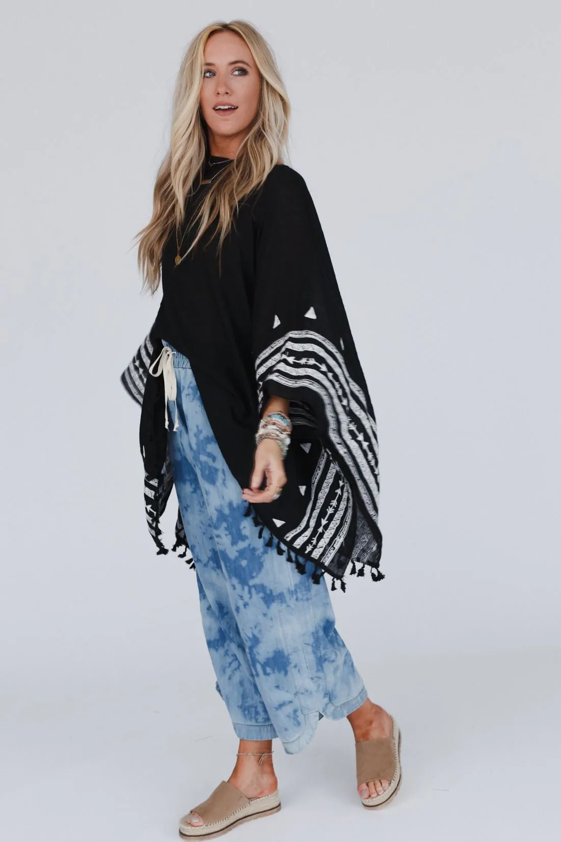 Fallon Embroidered Sleeve Tassel Poncho - Black