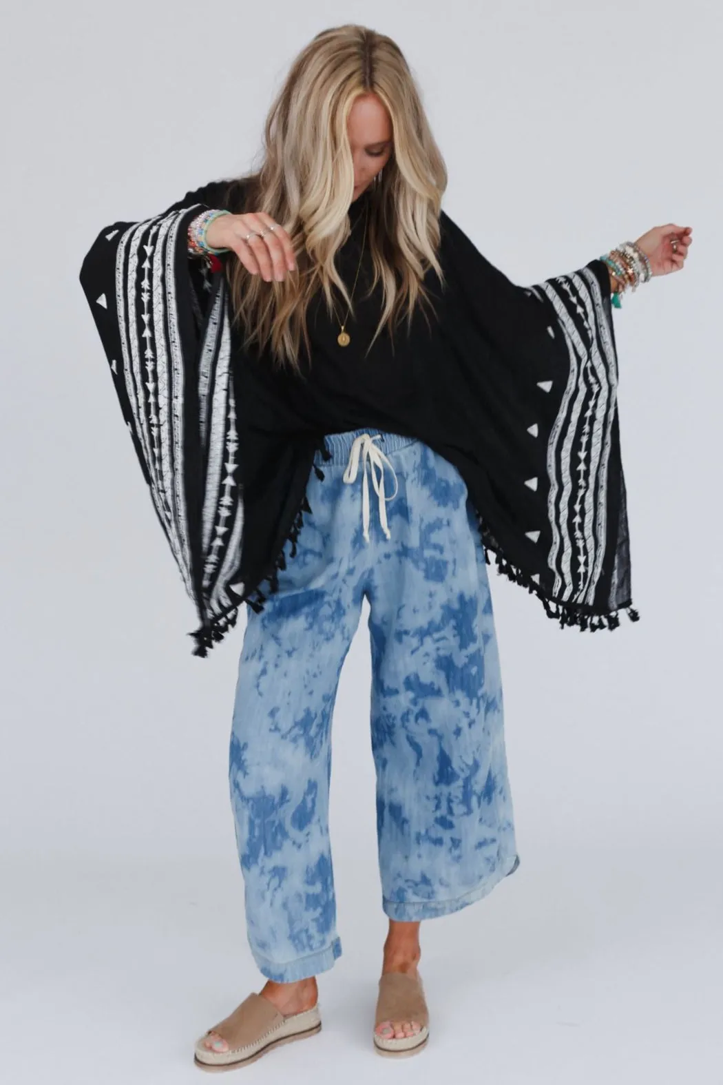 Fallon Embroidered Sleeve Tassel Poncho - Black