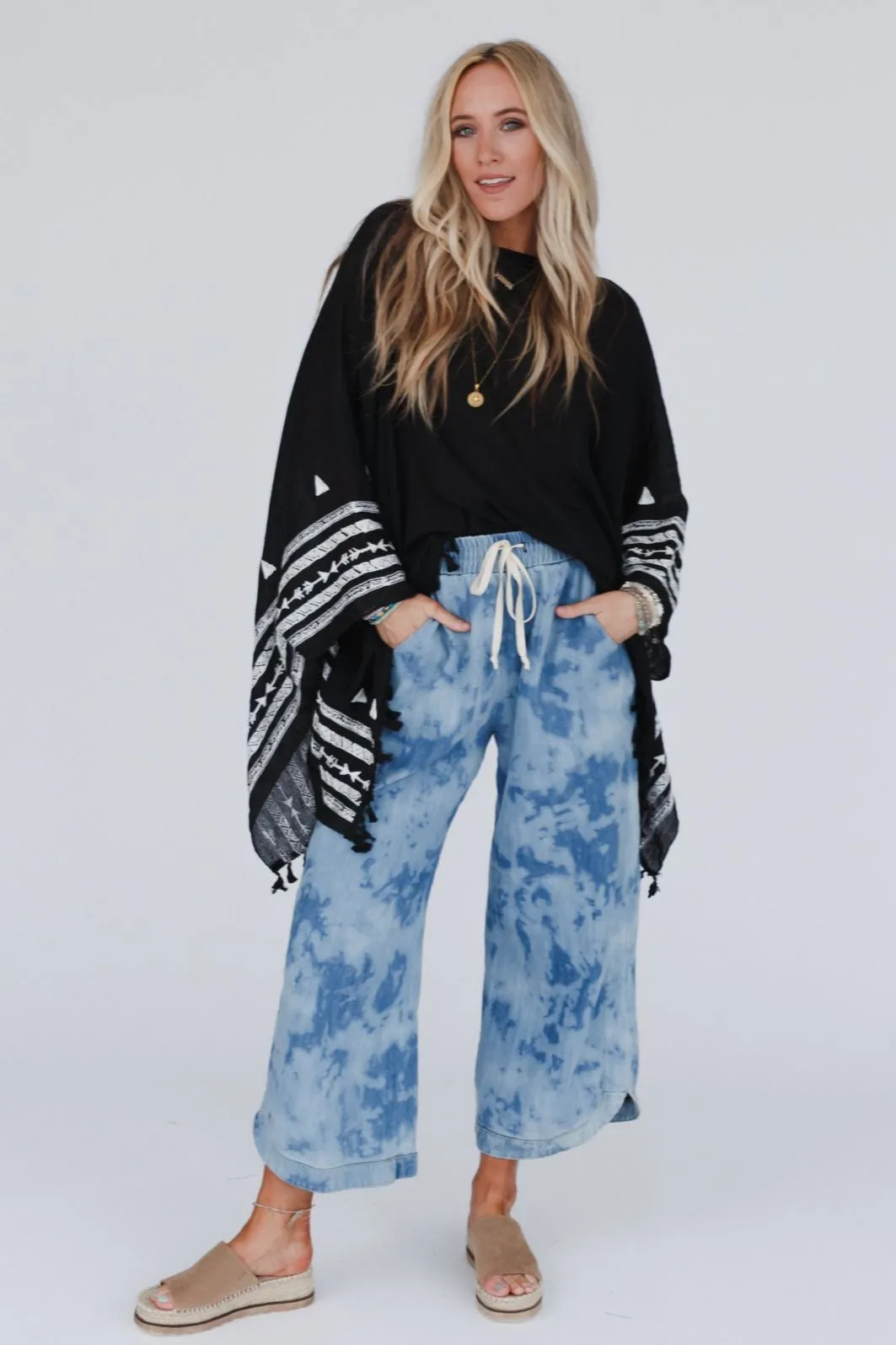 Fallon Embroidered Sleeve Tassel Poncho - Black