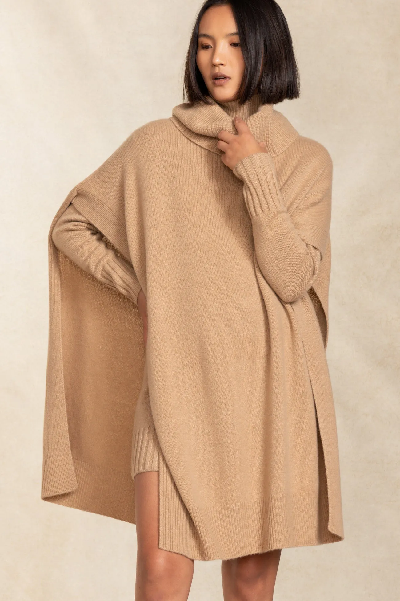 KENZIE TURTLENECK CASHMERE PONCHO