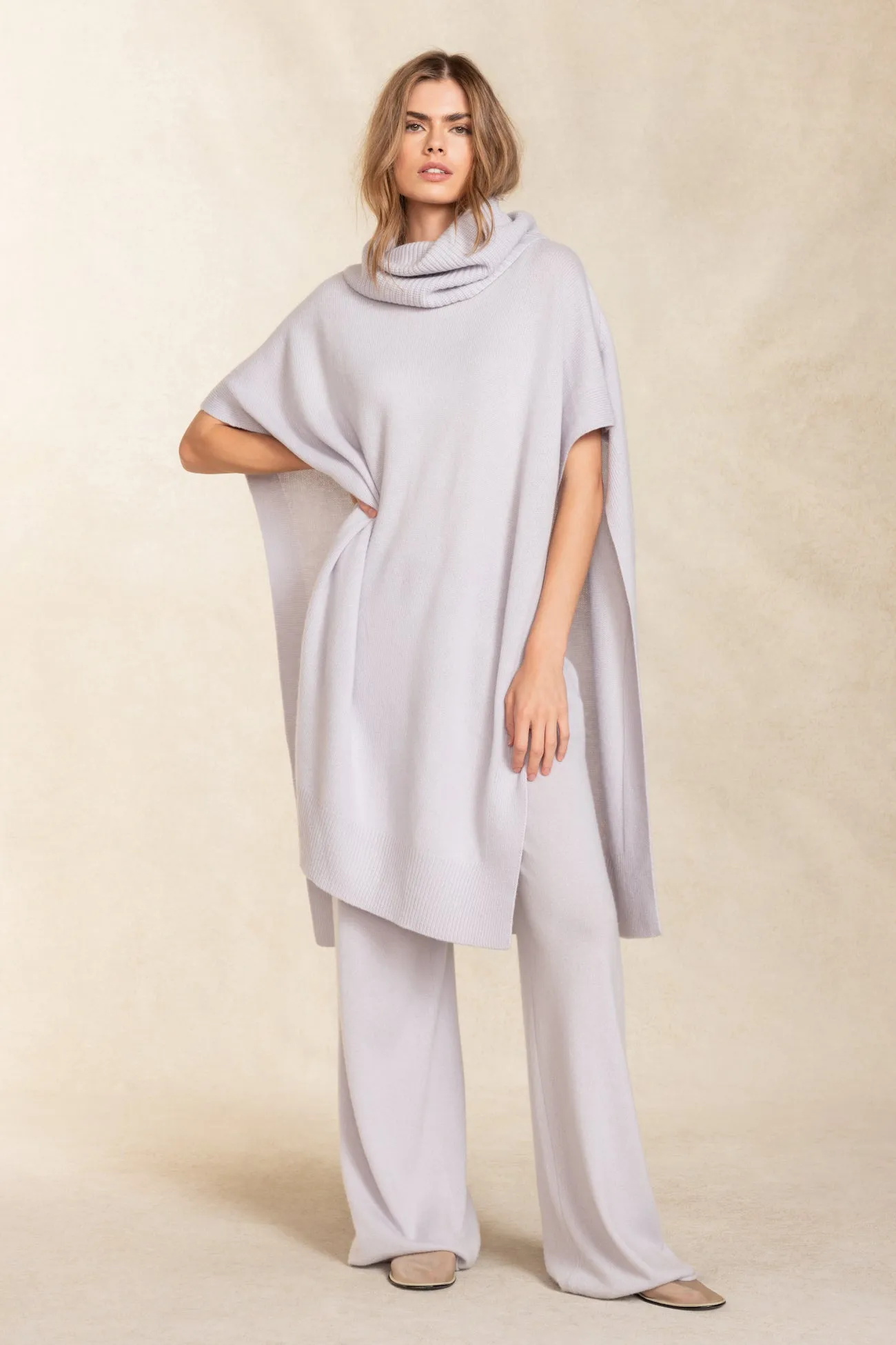 KENZIE TURTLENECK CASHMERE PONCHO