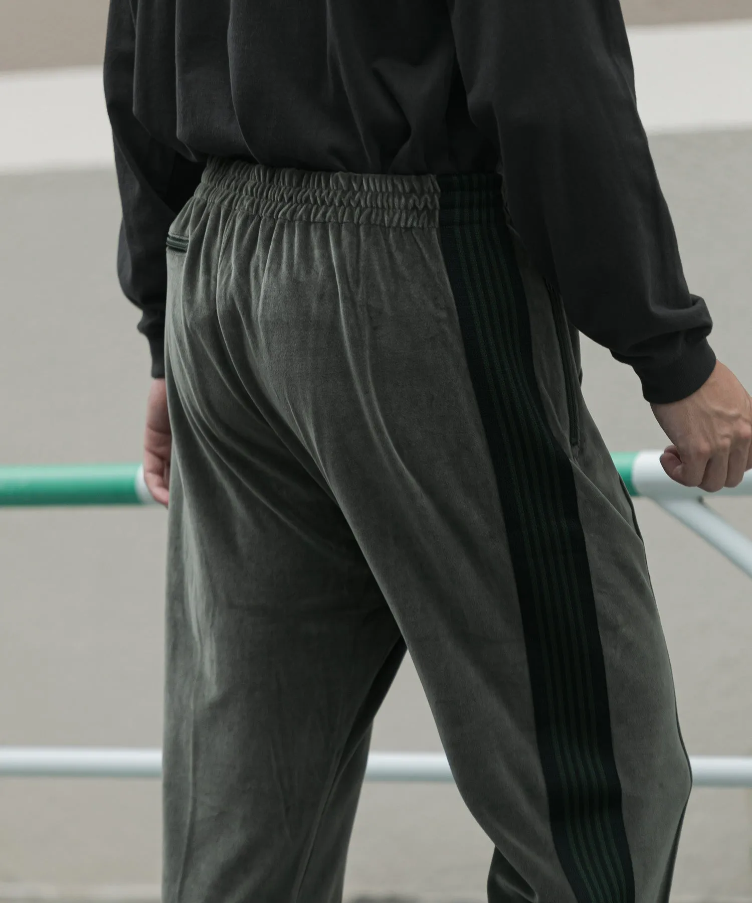 【MEN , WOMEN】NEEDLES Narrow Track Pant - C/Pe Velour