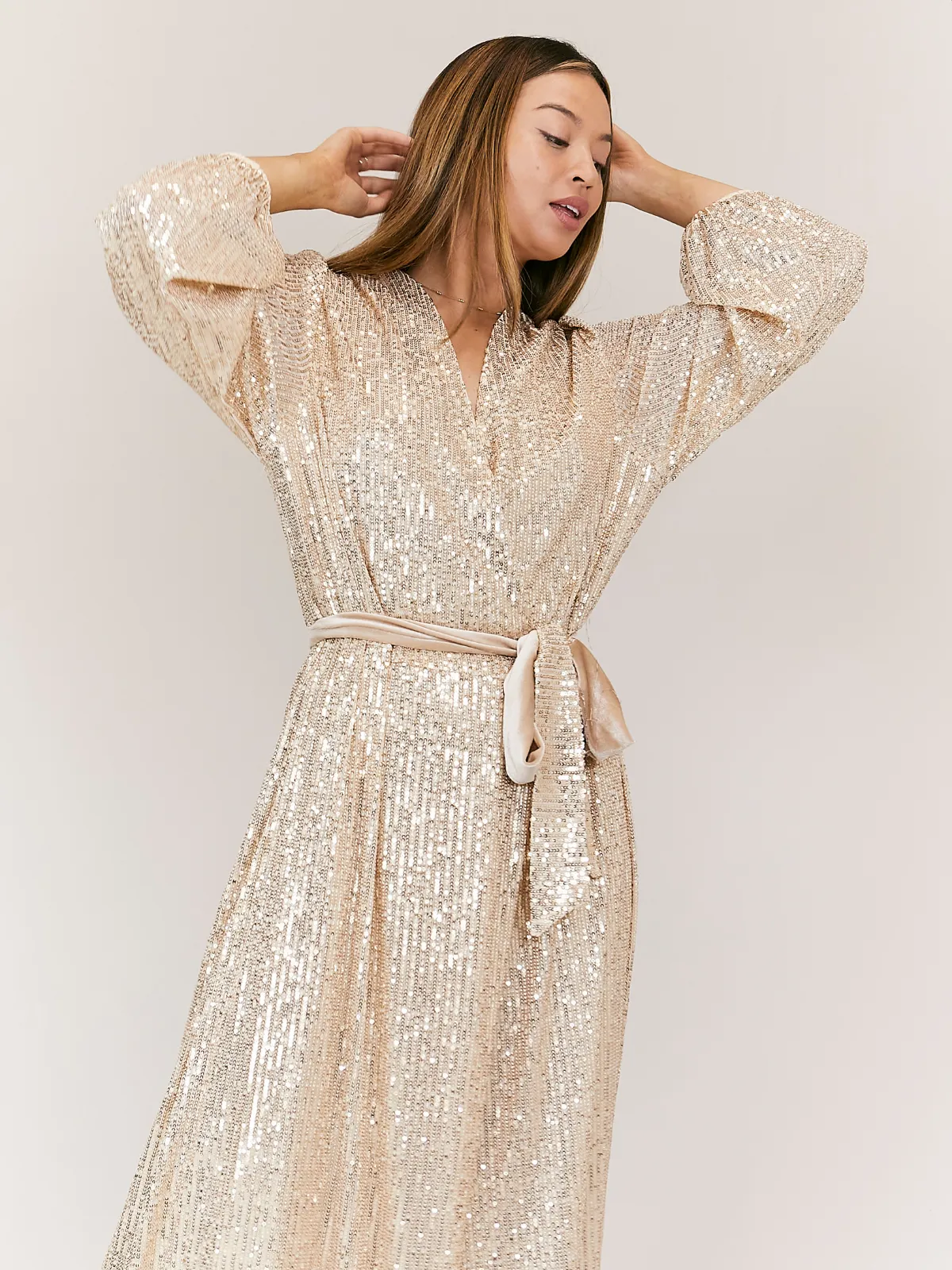 Ria Sequin Wrap Maxi Dress / Gold