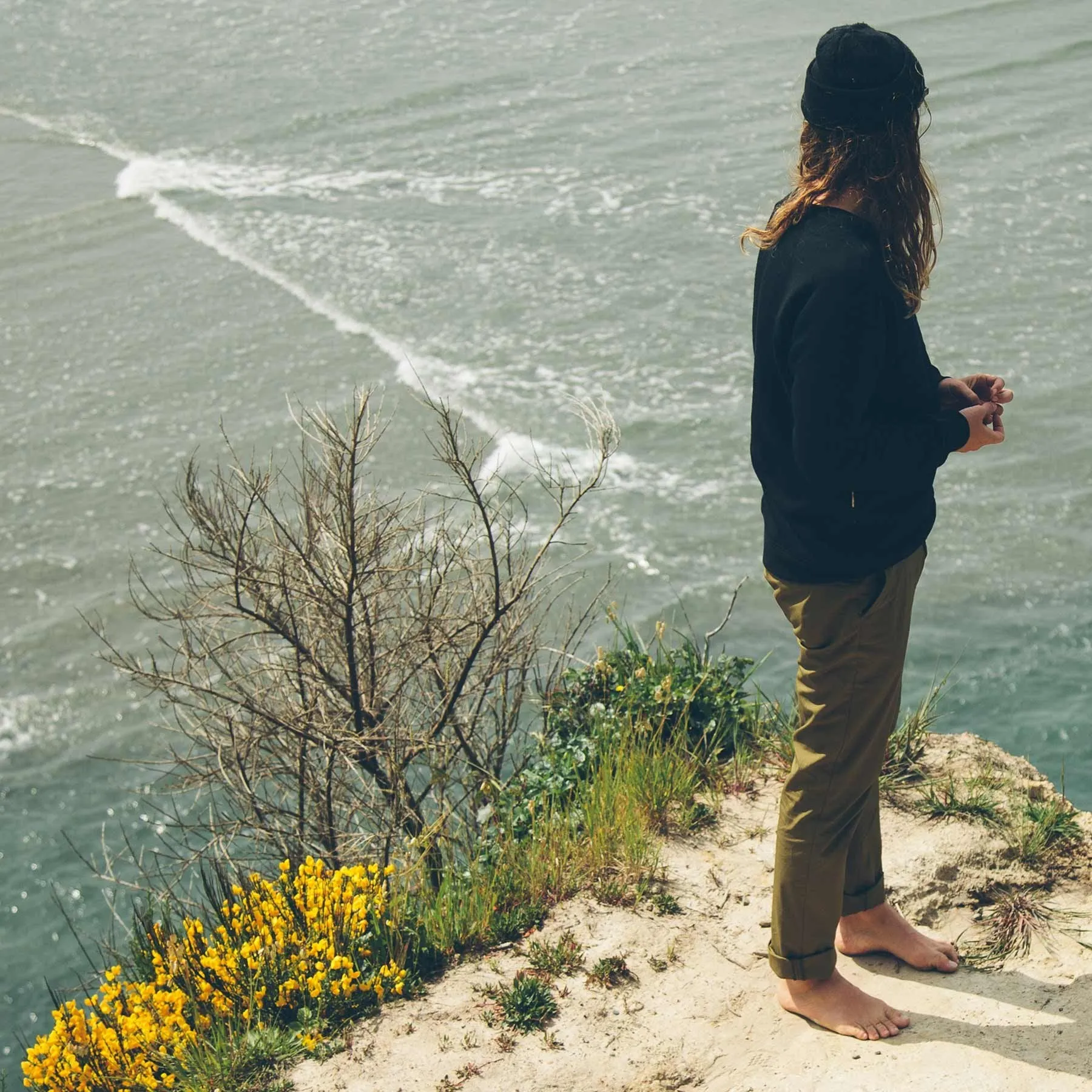 The Travel Chino in Olive