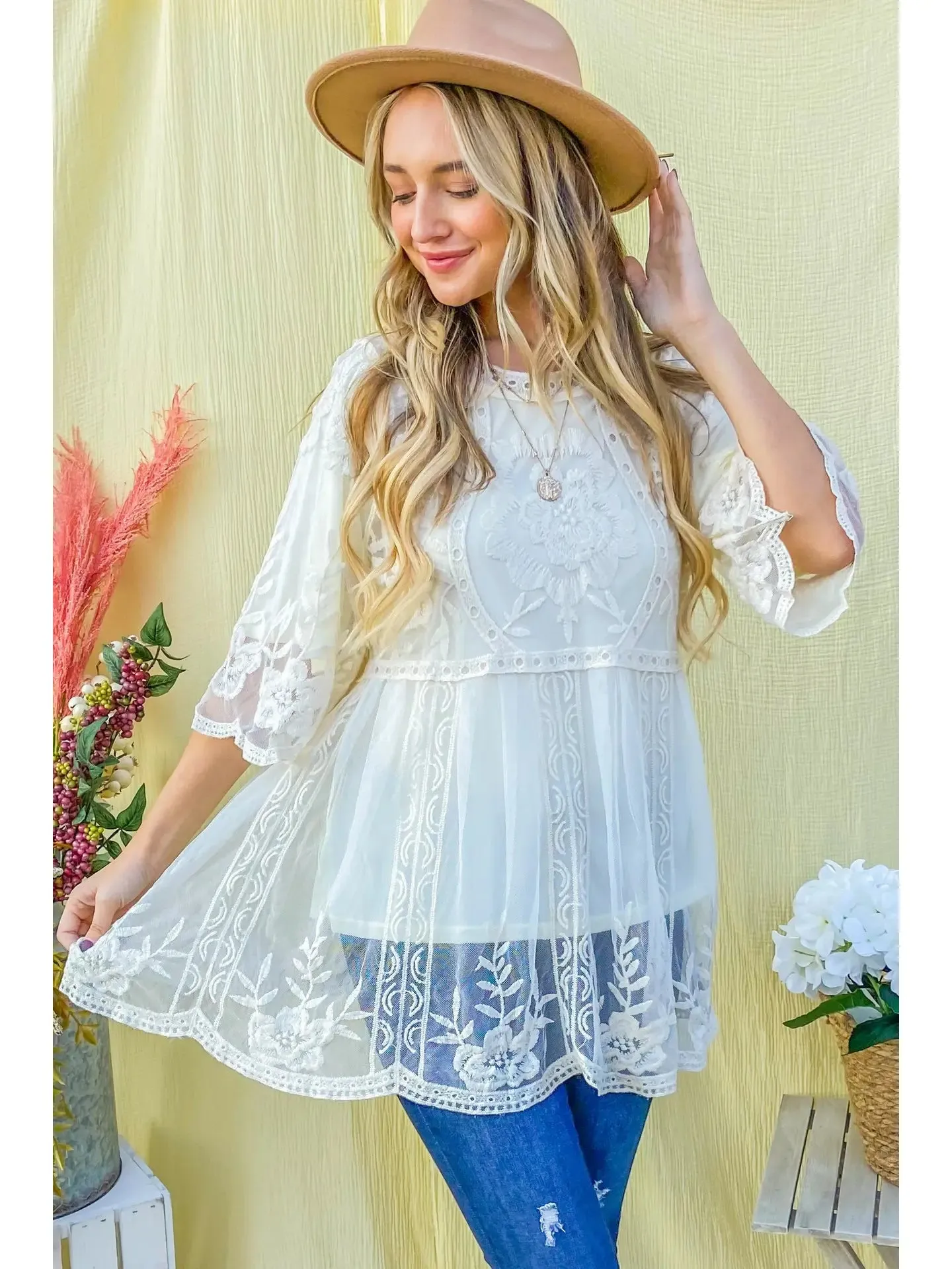 Women's Lined Floral Mesh Tunic Top in Off-White